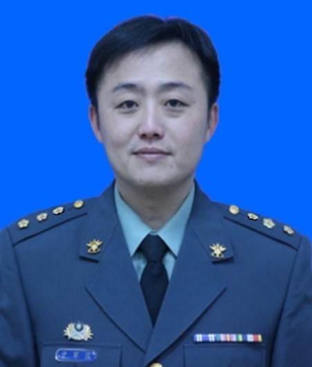 曾軍霖