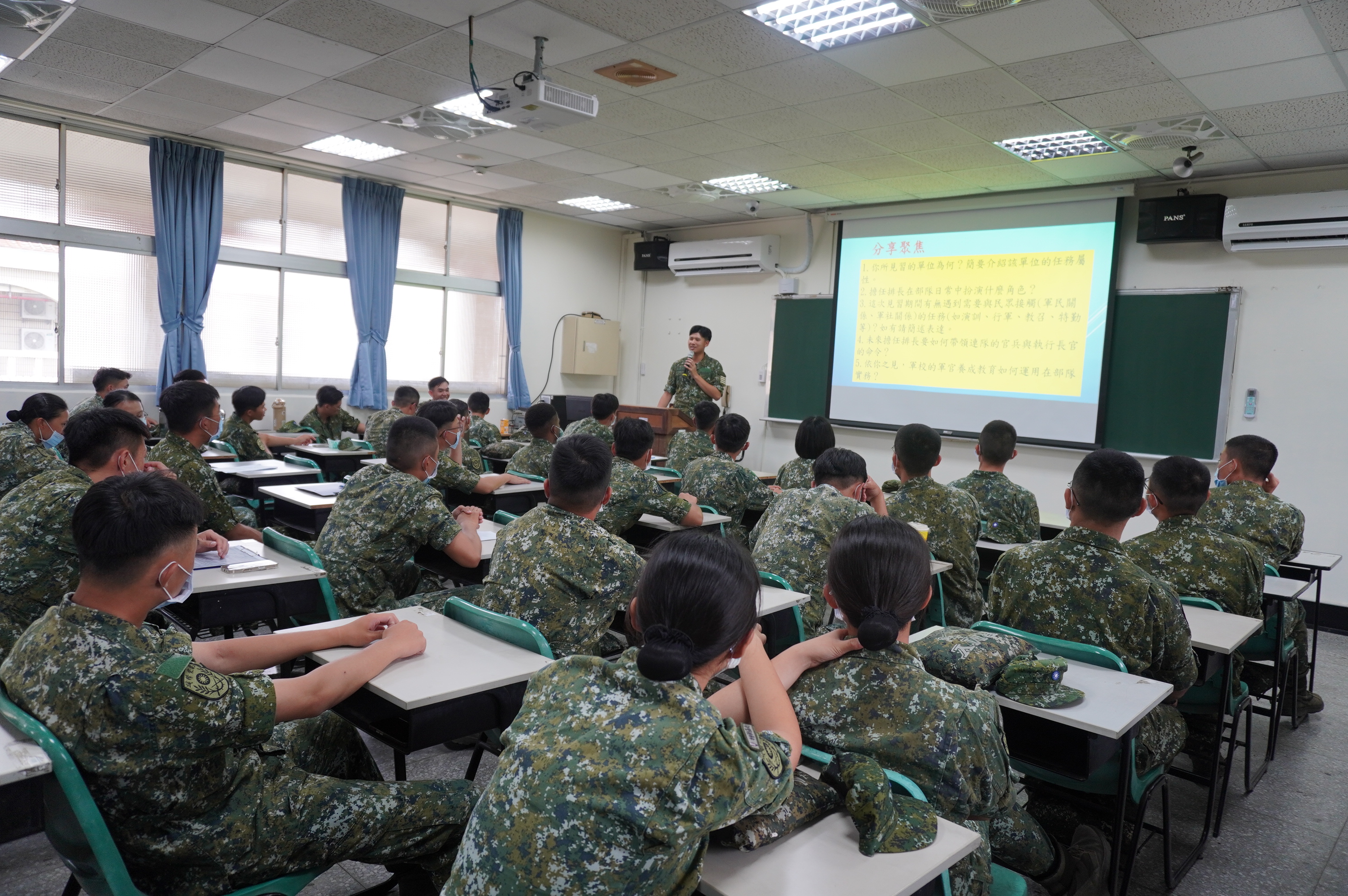114年6月12日政治系正94期部隊實務見學心得分享14.JPG