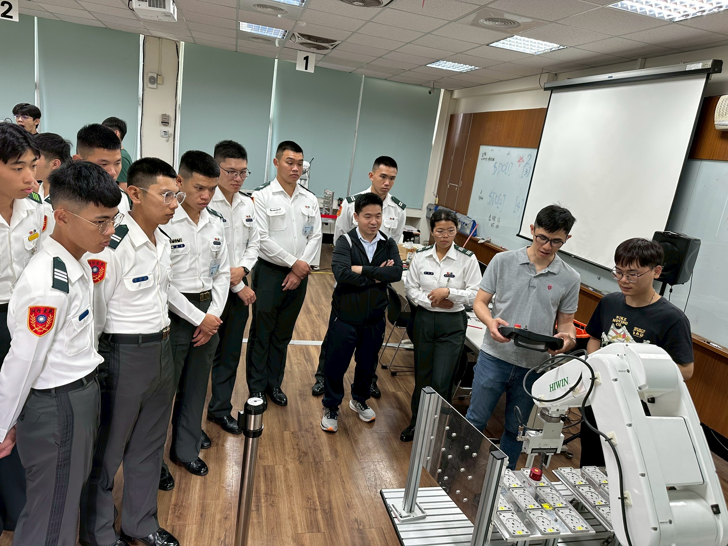 正修科技大學機械工程系-15.jpg