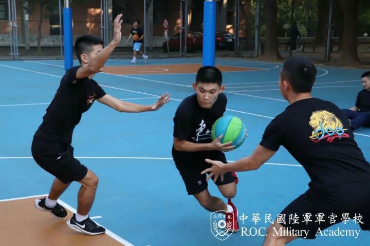 108年11月12日校外教學參訪東海大學06.jpg