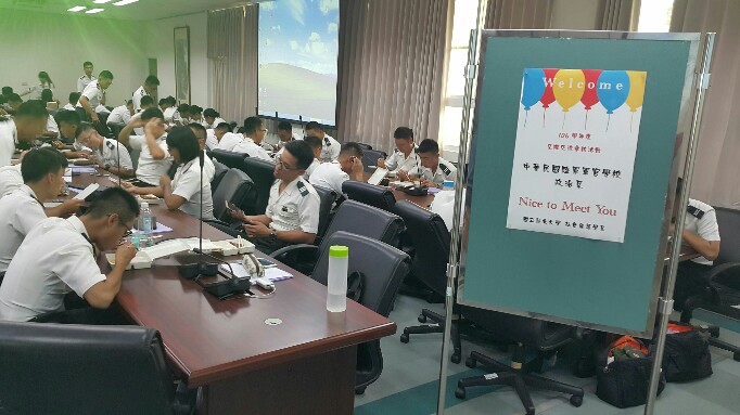 106年10月12日校外教學參訪屏東大學09.jpg