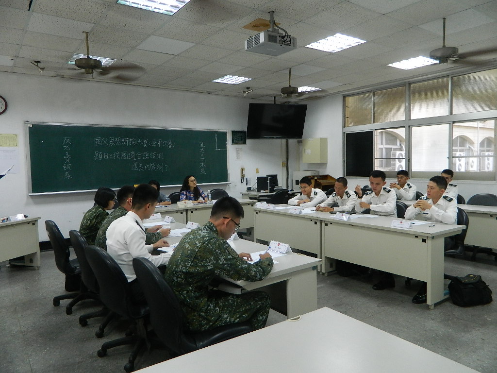 107年國父思想獎學金辯論賽季軍決賽04.jpg