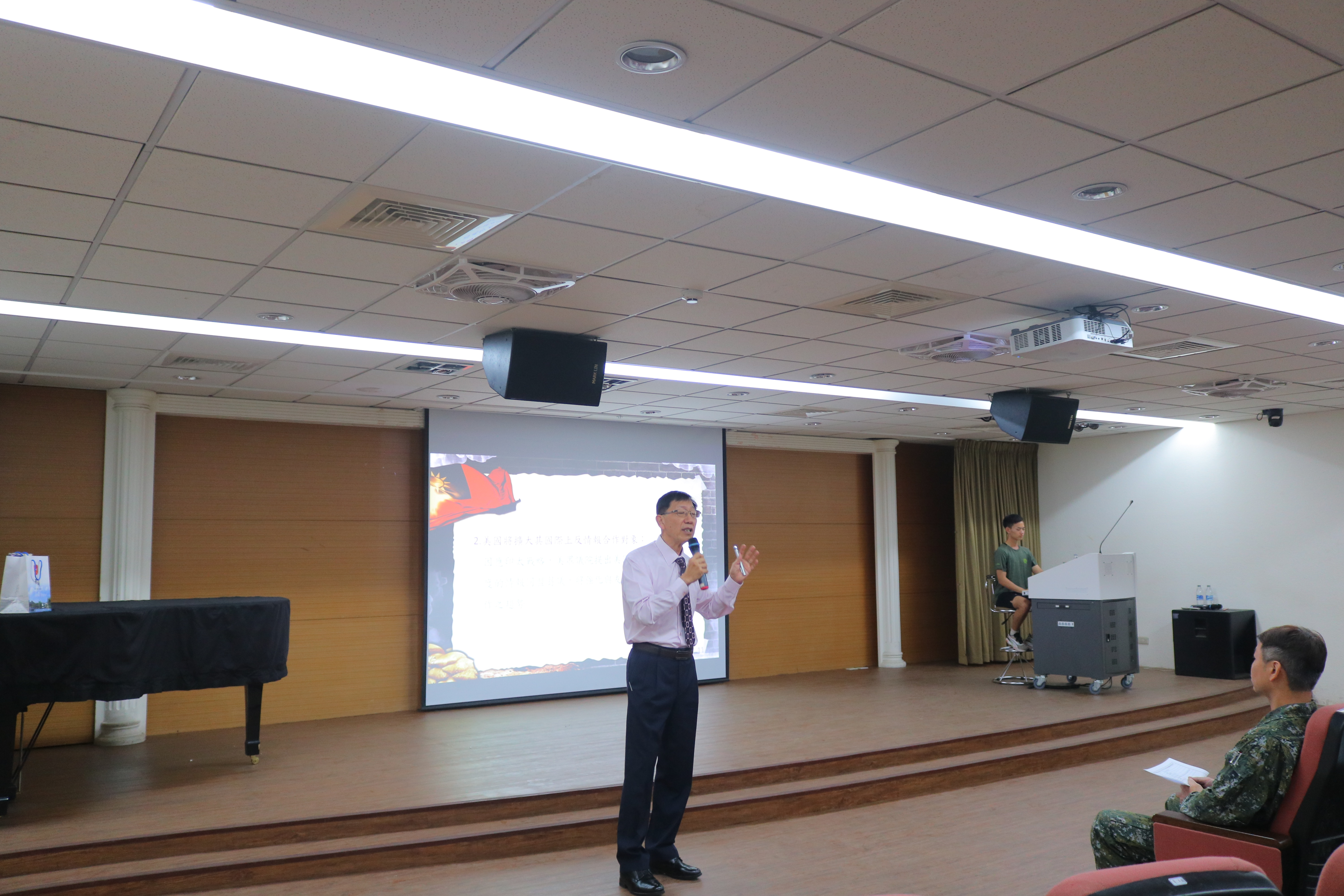 1130425趙建中先生演講5.jpeg