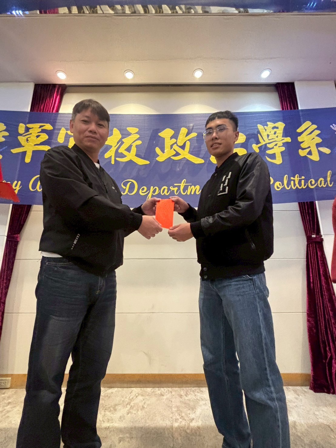 115年1月10日政治系尾牙活動6.jpg