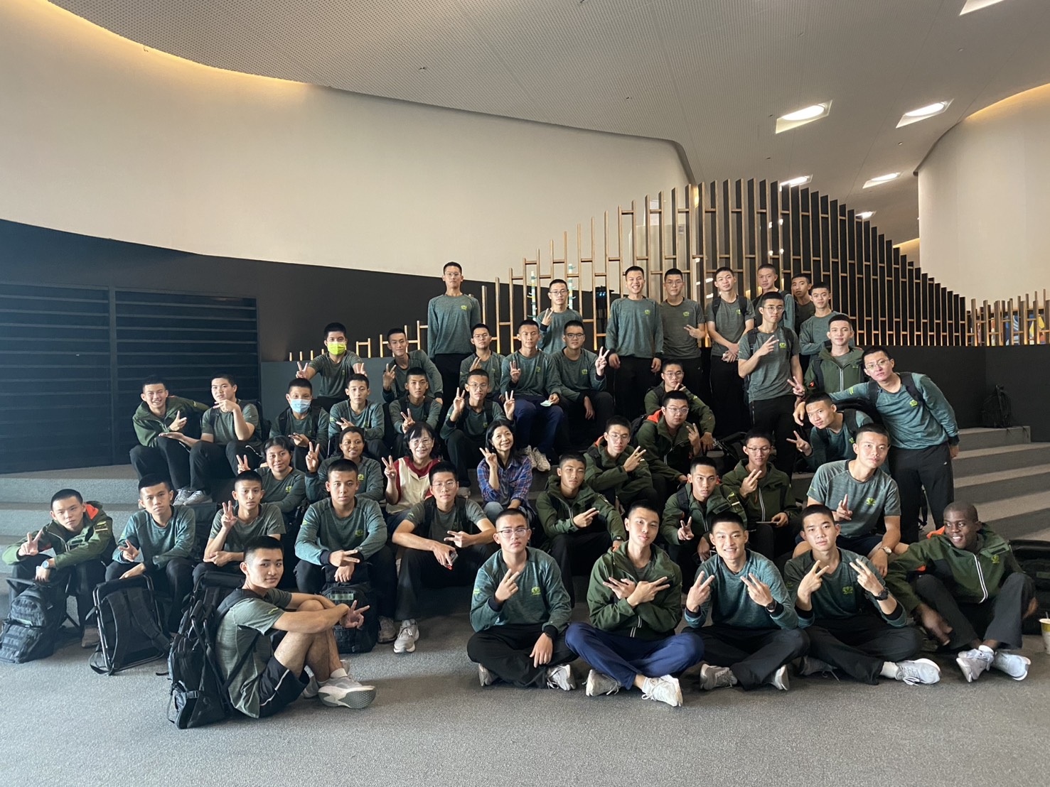 114112098_期師生的鳳山文化歷史之旅2.jpg