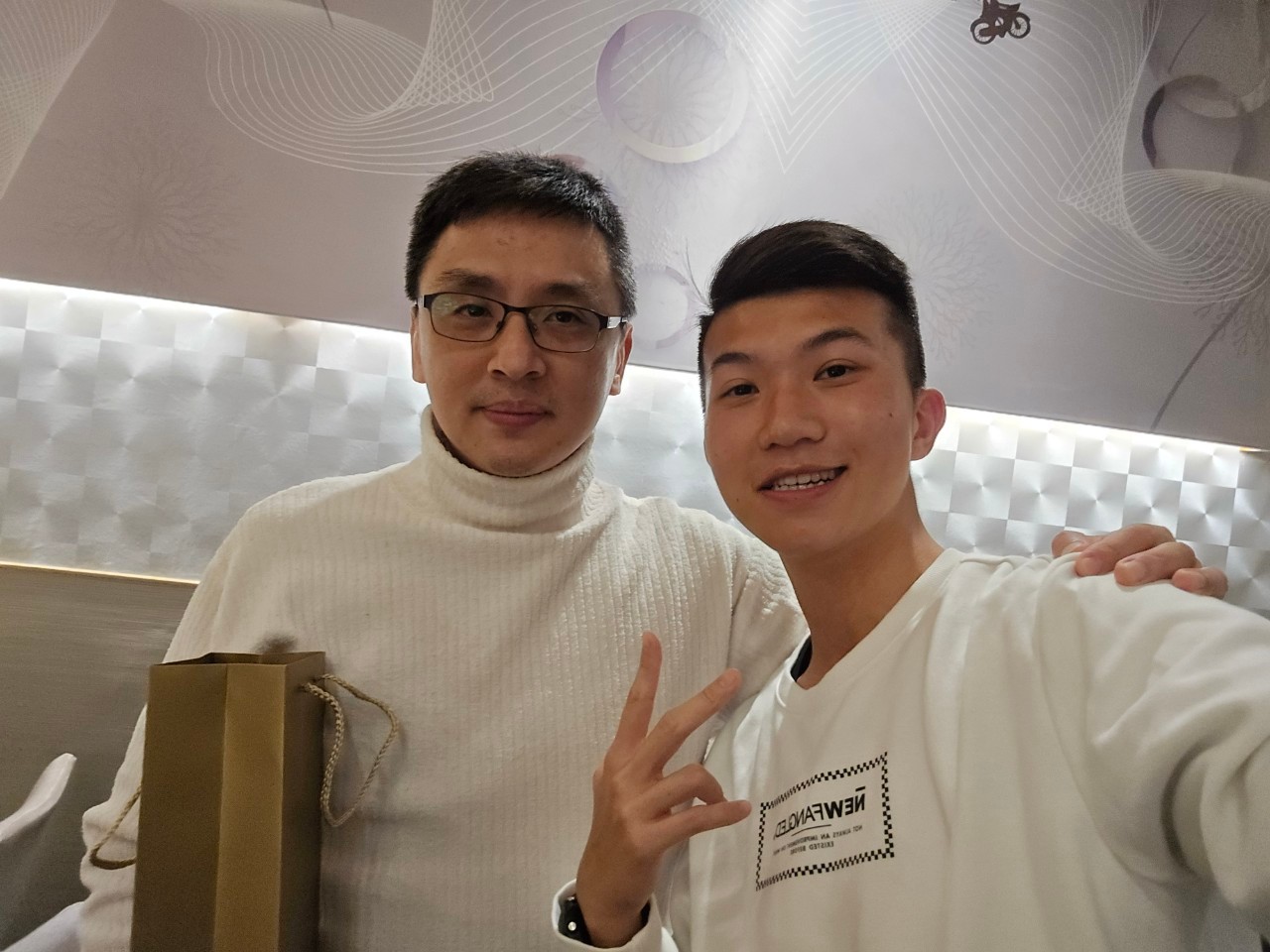 LINE_ALBUM_正94期謝師宴_250123_27.jpg