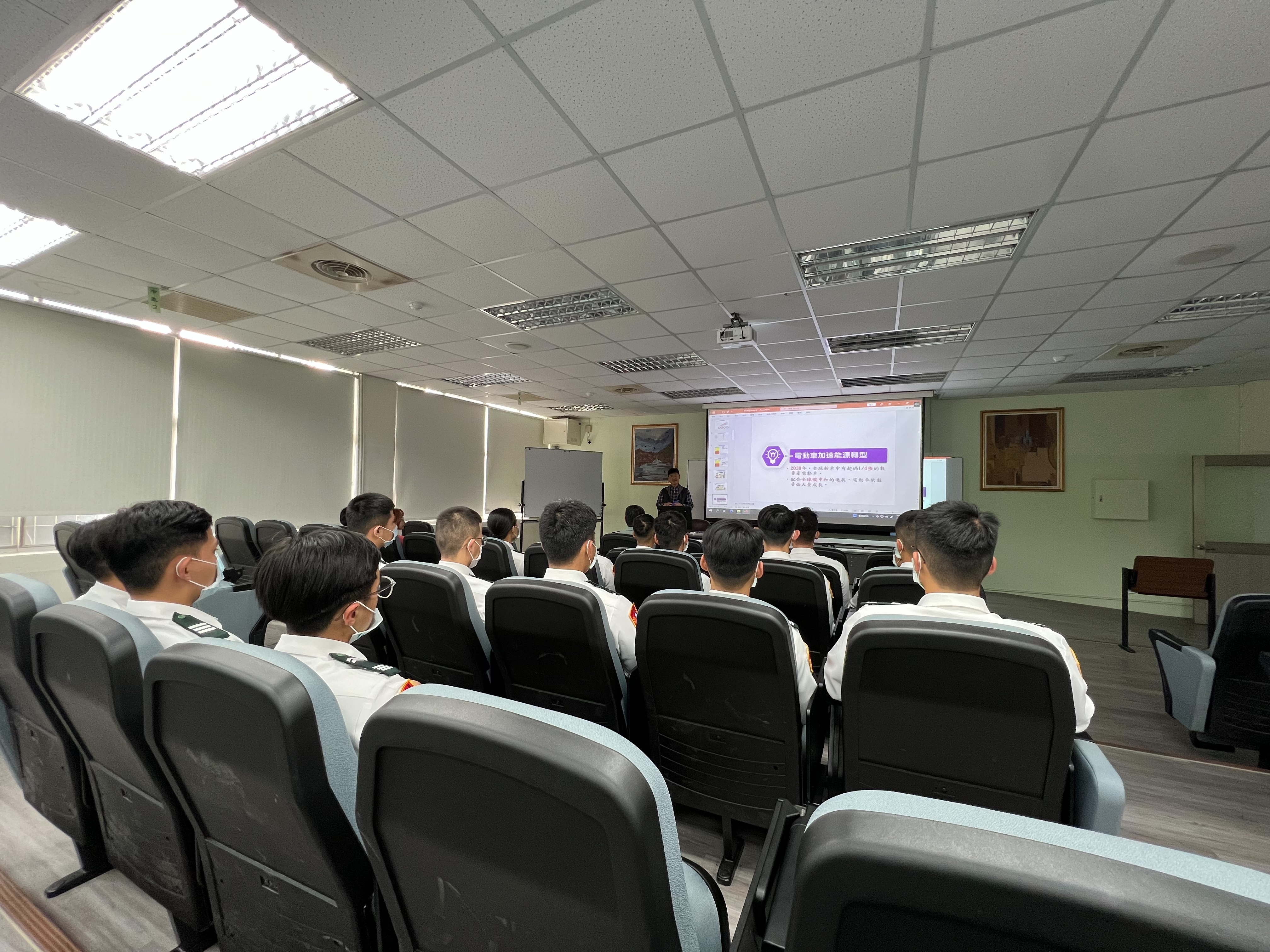 113-1高科大參訪4.jpg