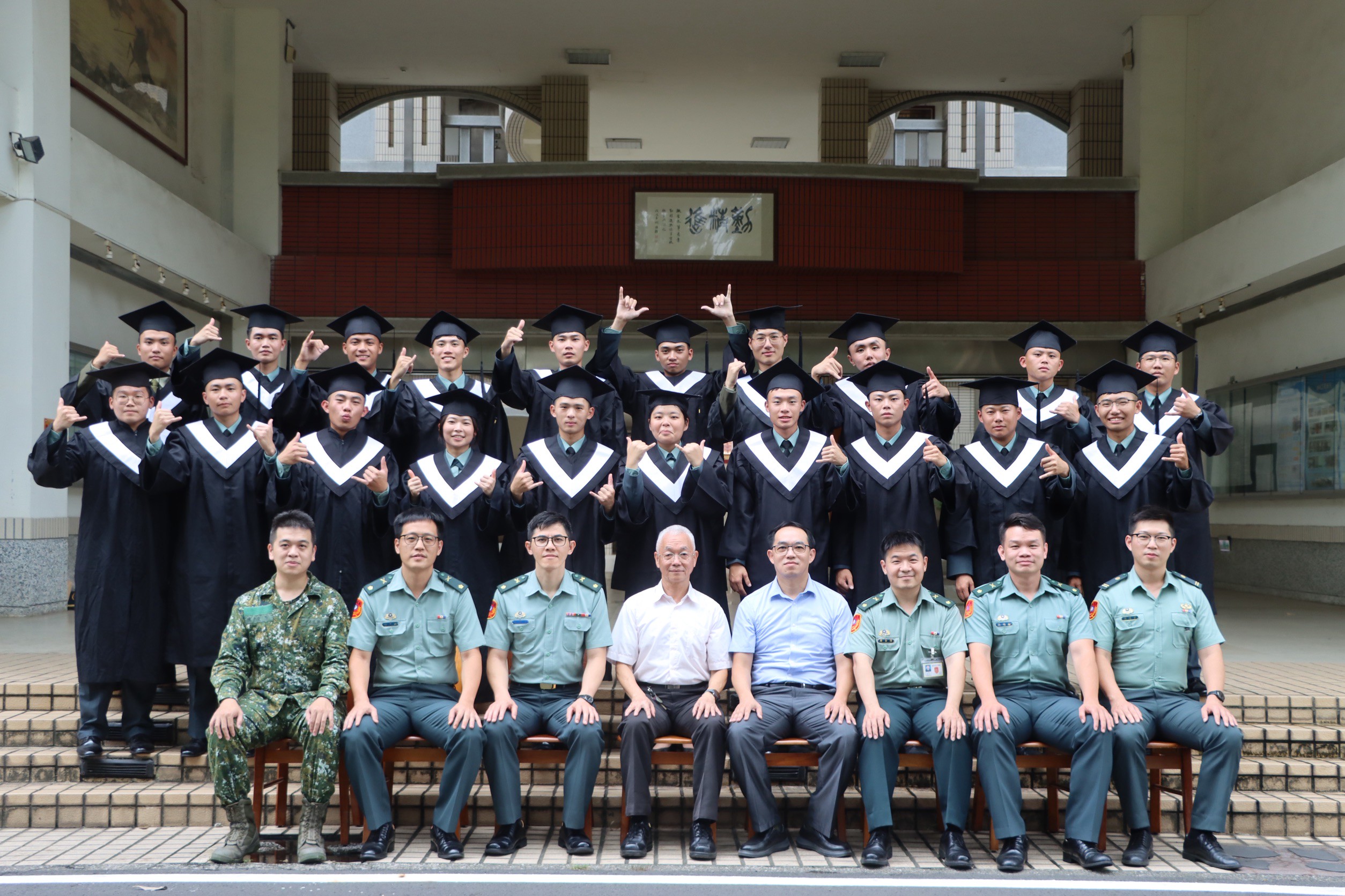 正95期畢業照-05.jpg