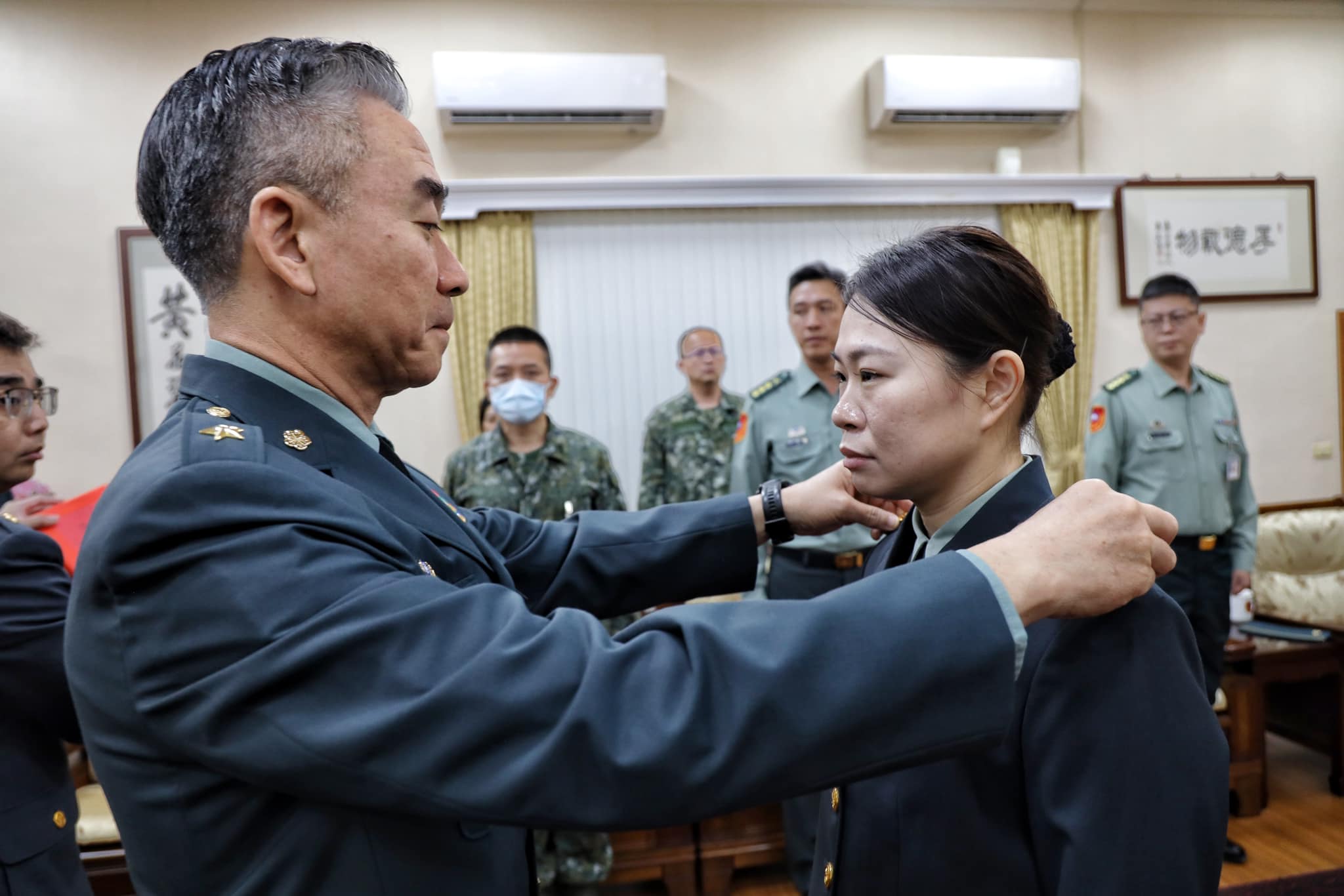 校長為晉任人員授階.jpg