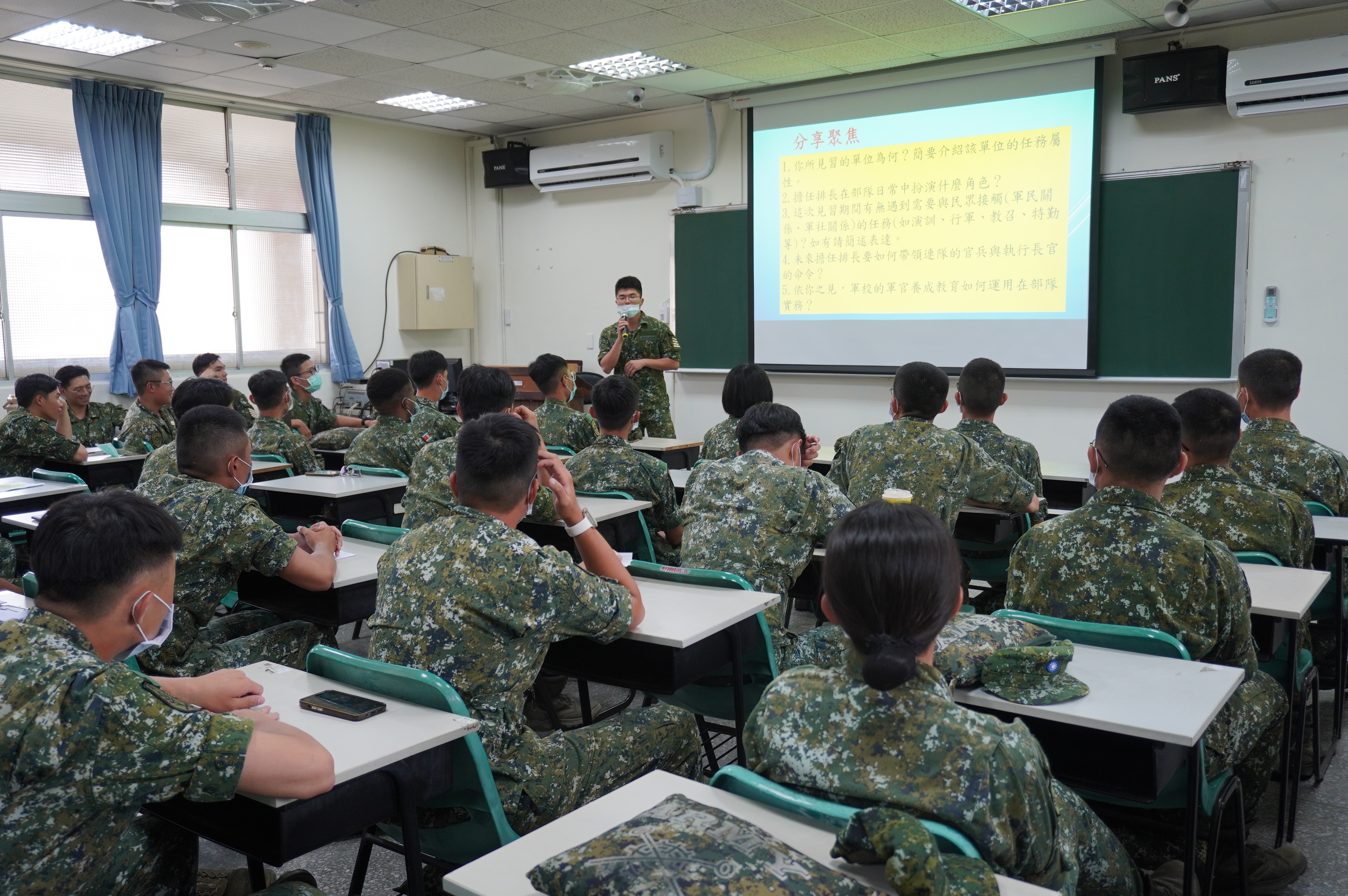 114年6月12日政治系正94期部隊實務見學心得分享15.JPG