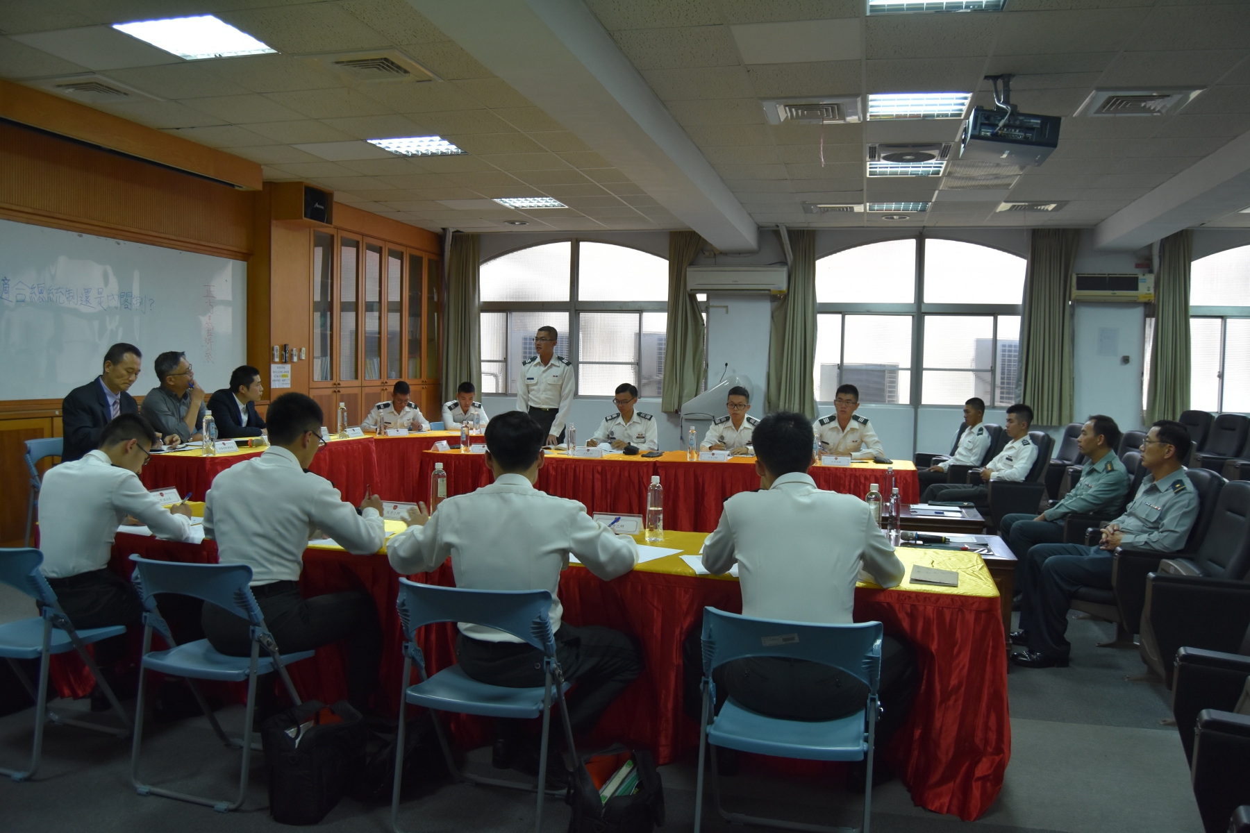 107年國父思想獎學金辯論賽冠亞軍決賽13.jpg